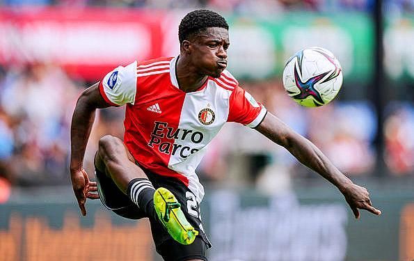 他在本轮同 他在本轮同